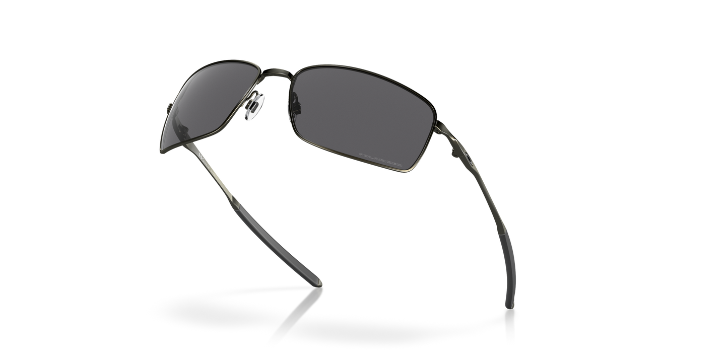 [Grey Polarized Lenses, Carbon Frame]