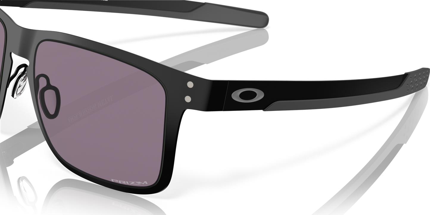 [Prizm Grey Lenses, Matte Black Frame]