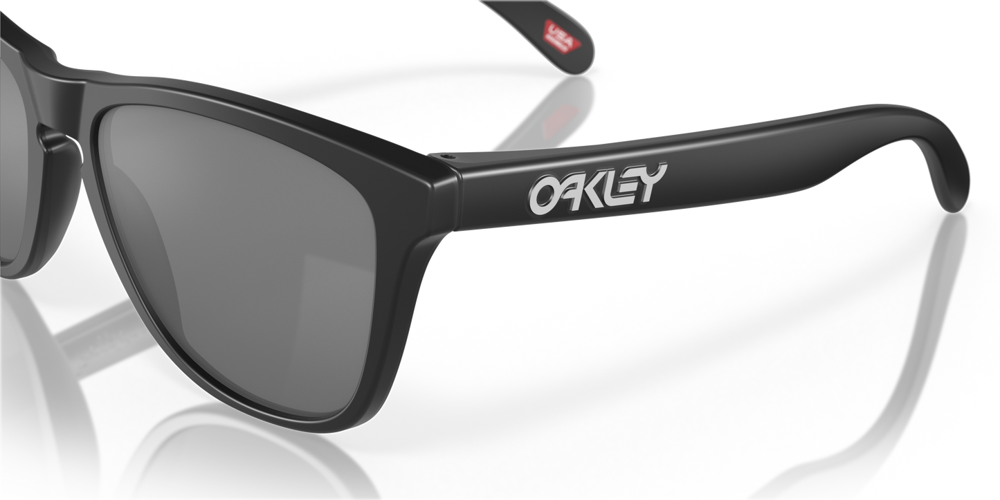[Prizm Black Polarized Lenses, Matte Black Frame]