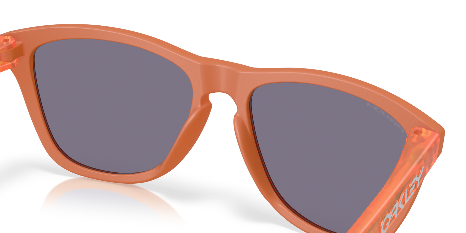 [Prizm Grey Lenses, Matte Ginger Frame]