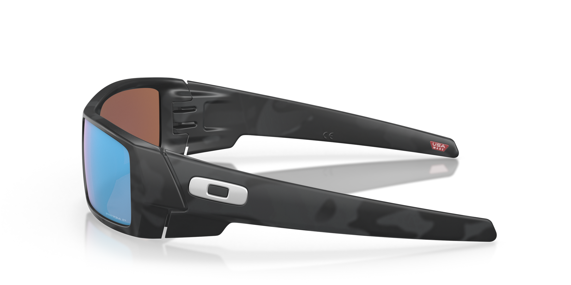 [Prizm Deep Water Polarized Lenses, Matte Black Camo Frame]