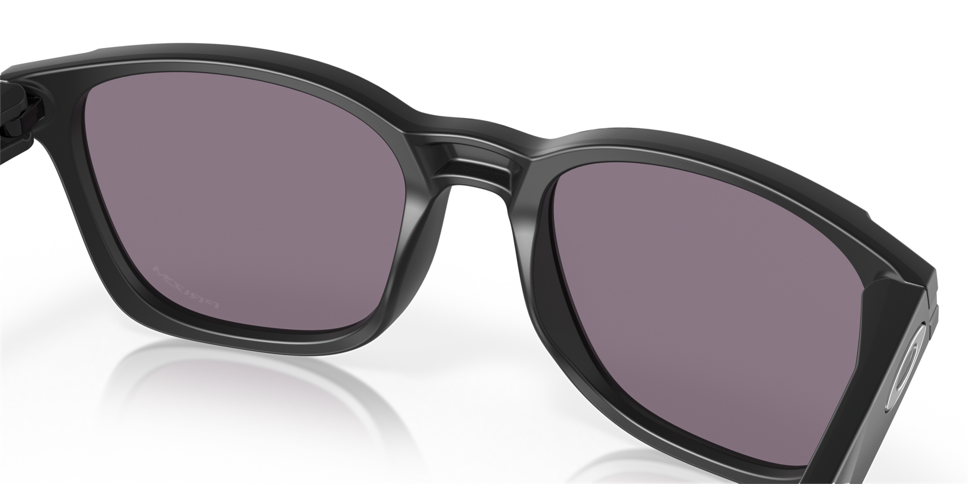 [Prizm Grey Lenses, Matte Black Frame]