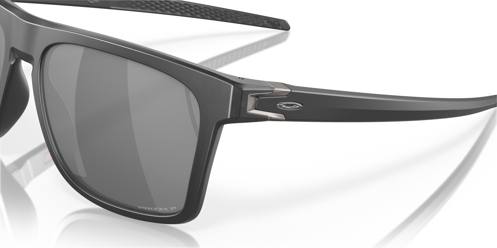 [Prizm Black Polarized Lenses, Matte Black Ink Frame]