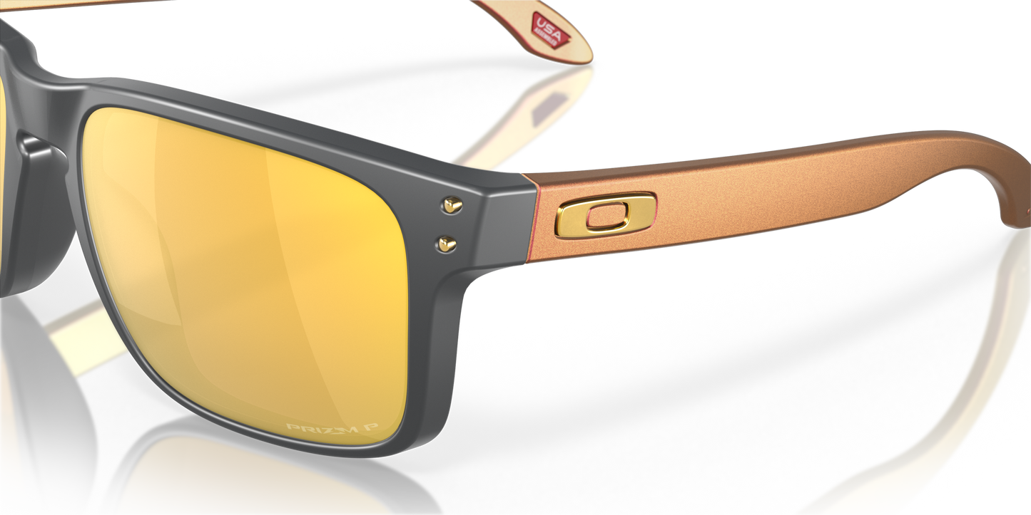 [Prizm 24K Polarized Lenses, Matte Carbon Frame]