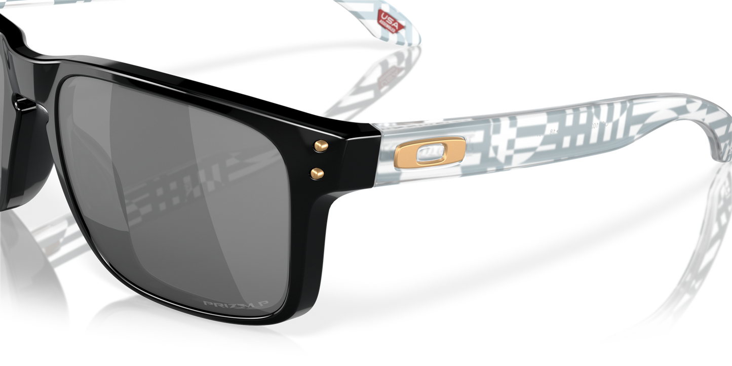 [Prizm Black Polarized Lenses, Black Frame]