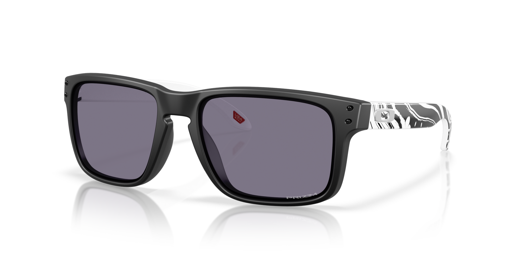[Prizm Grey Lenses, Matte Black Frame]