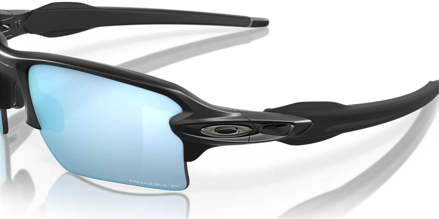 [Prizm Deep Water Polarized Lenses, Matte Black Frame]