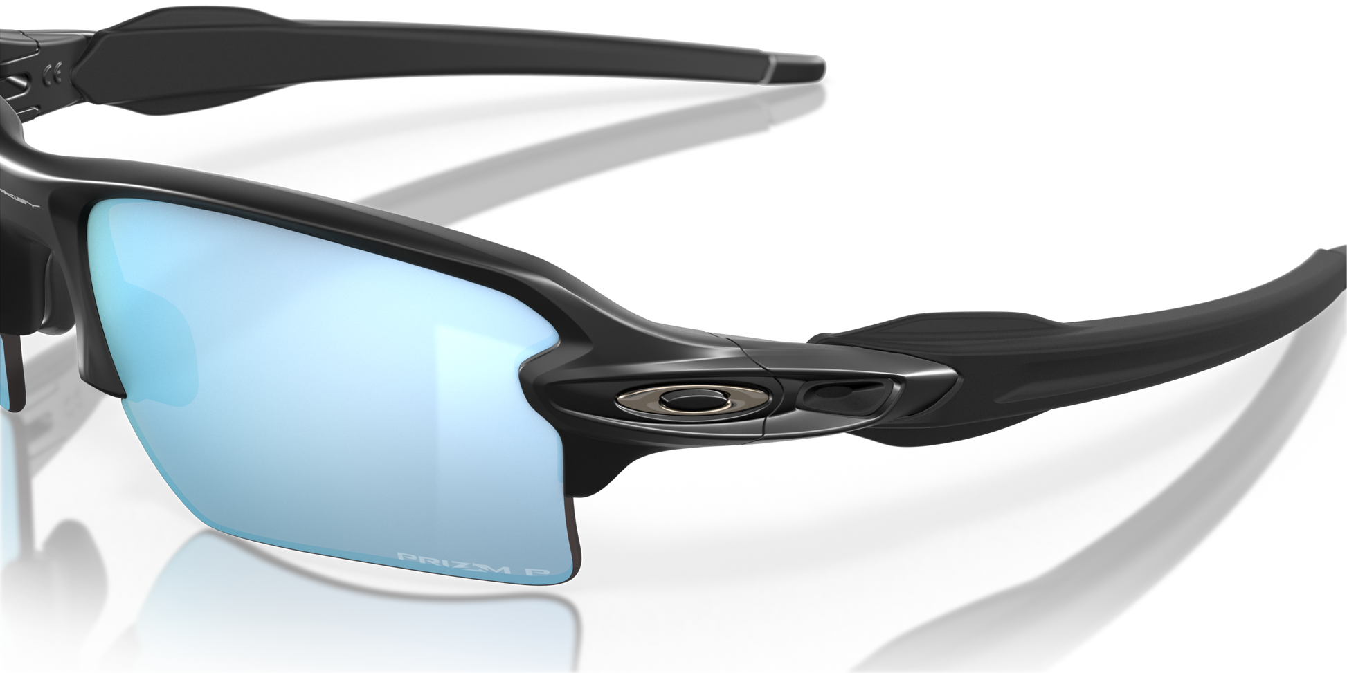 [Prizm Deep Water Polarized Lenses, Matte Black Frame]