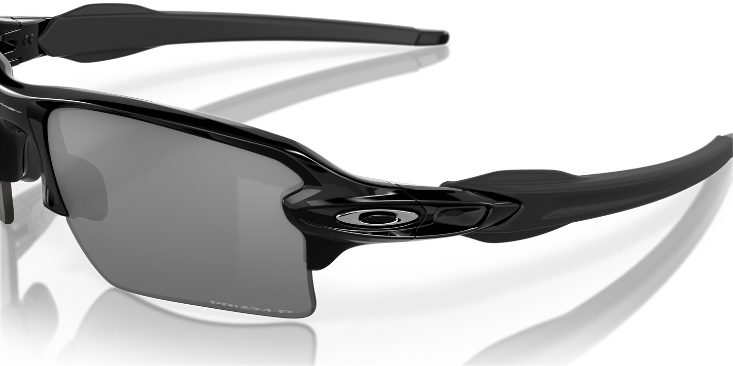 [Prizm Black Polarized Lenses, Polished Black Frame]