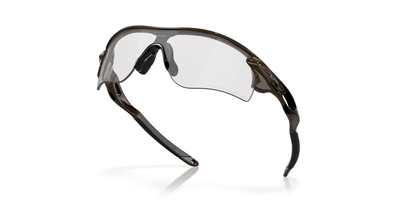 [Clear To Black Iridium Photochromic Lenses, Olive Frame]