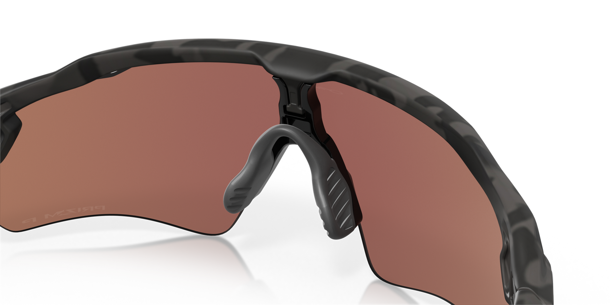 [Prizm Deep Water Polarized Lenses, Matte Black Camo Frame]