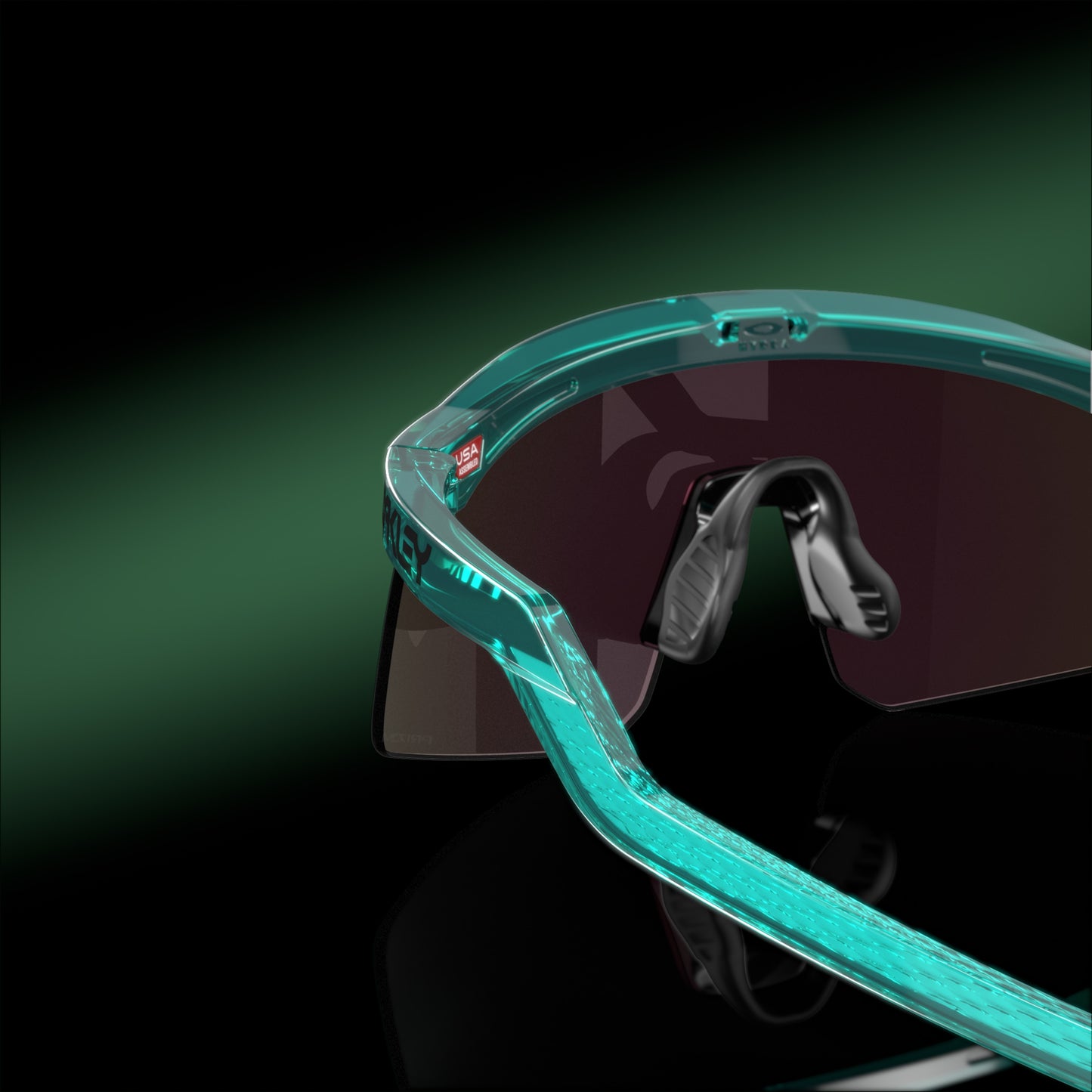 [Prizm Sapphire Lenses, Trans Artic Surf Frame]