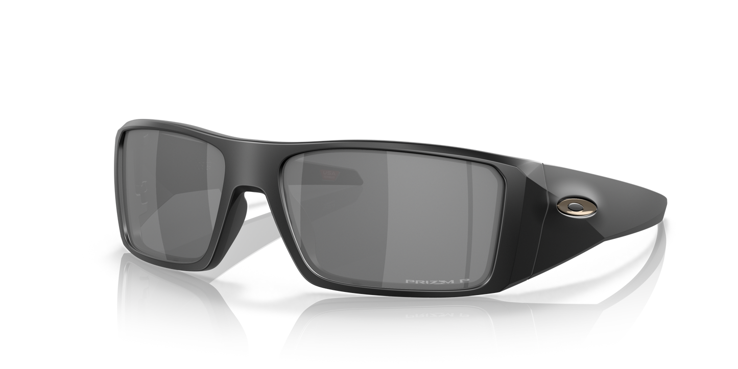 [Prizm Black Polarized Lenses, Matte Black Frame]