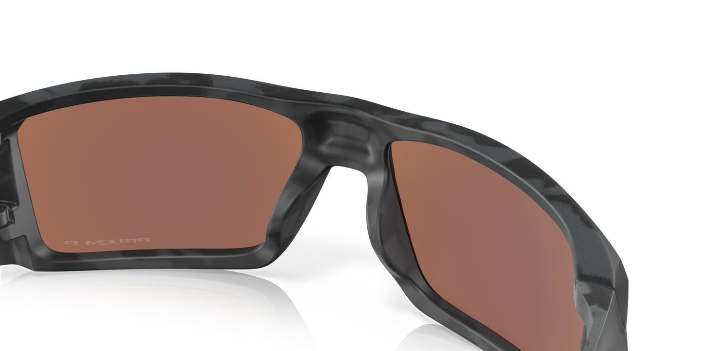 [Prizm Deep Water Polarized Lenses, Matte Black Camo Frame]