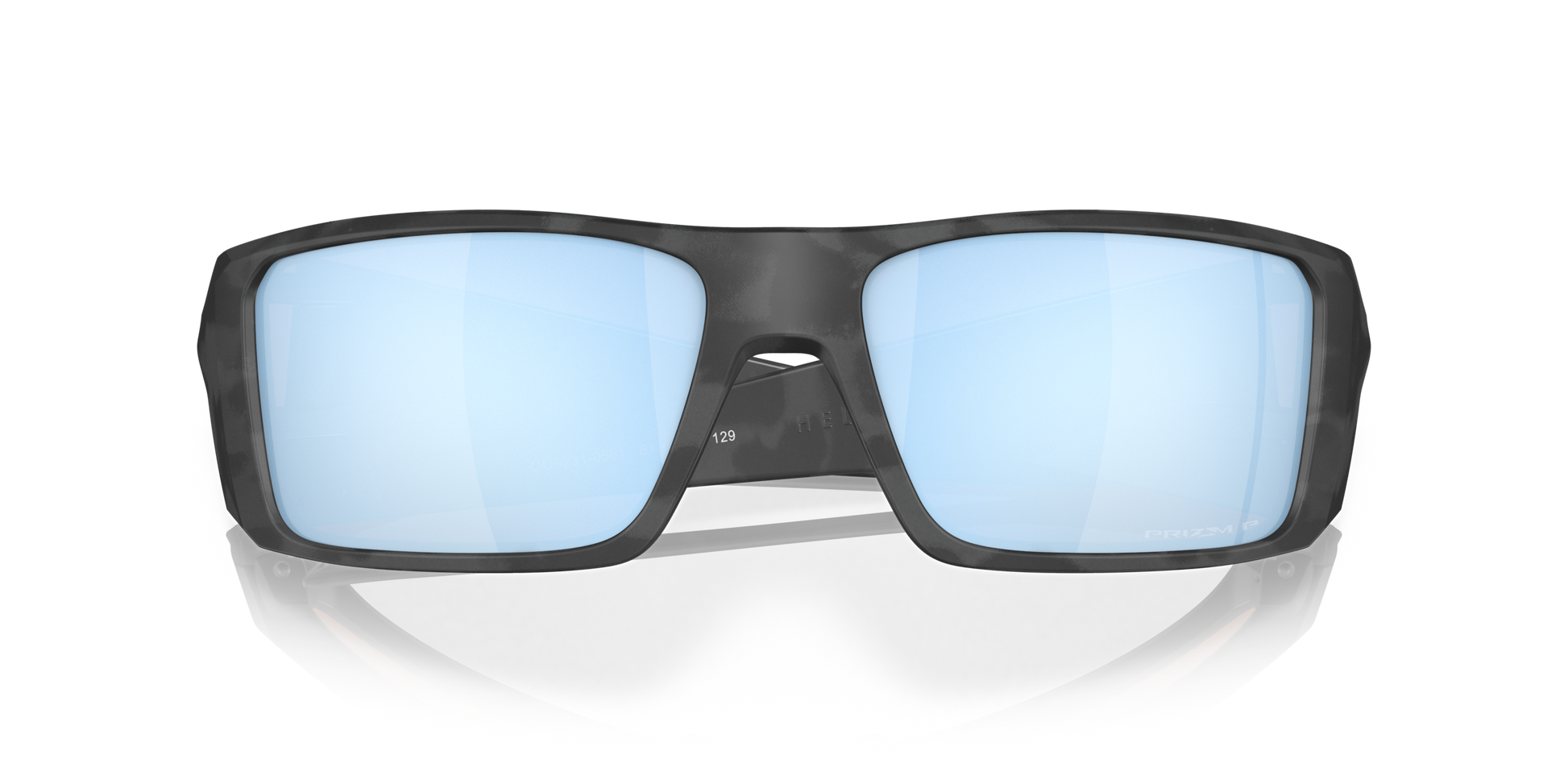 [Prizm Deep Water Polarized Lenses, Matte Black Camo Frame]