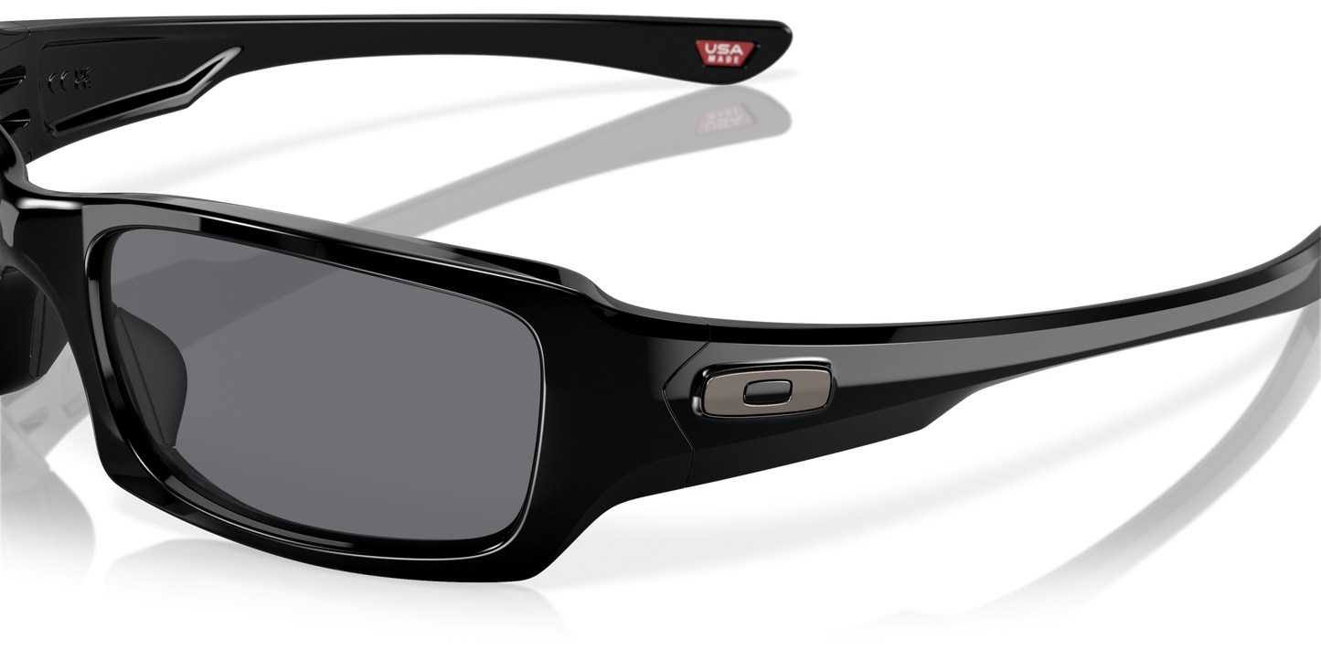 [Grey Lenses, Polished Black Frame]