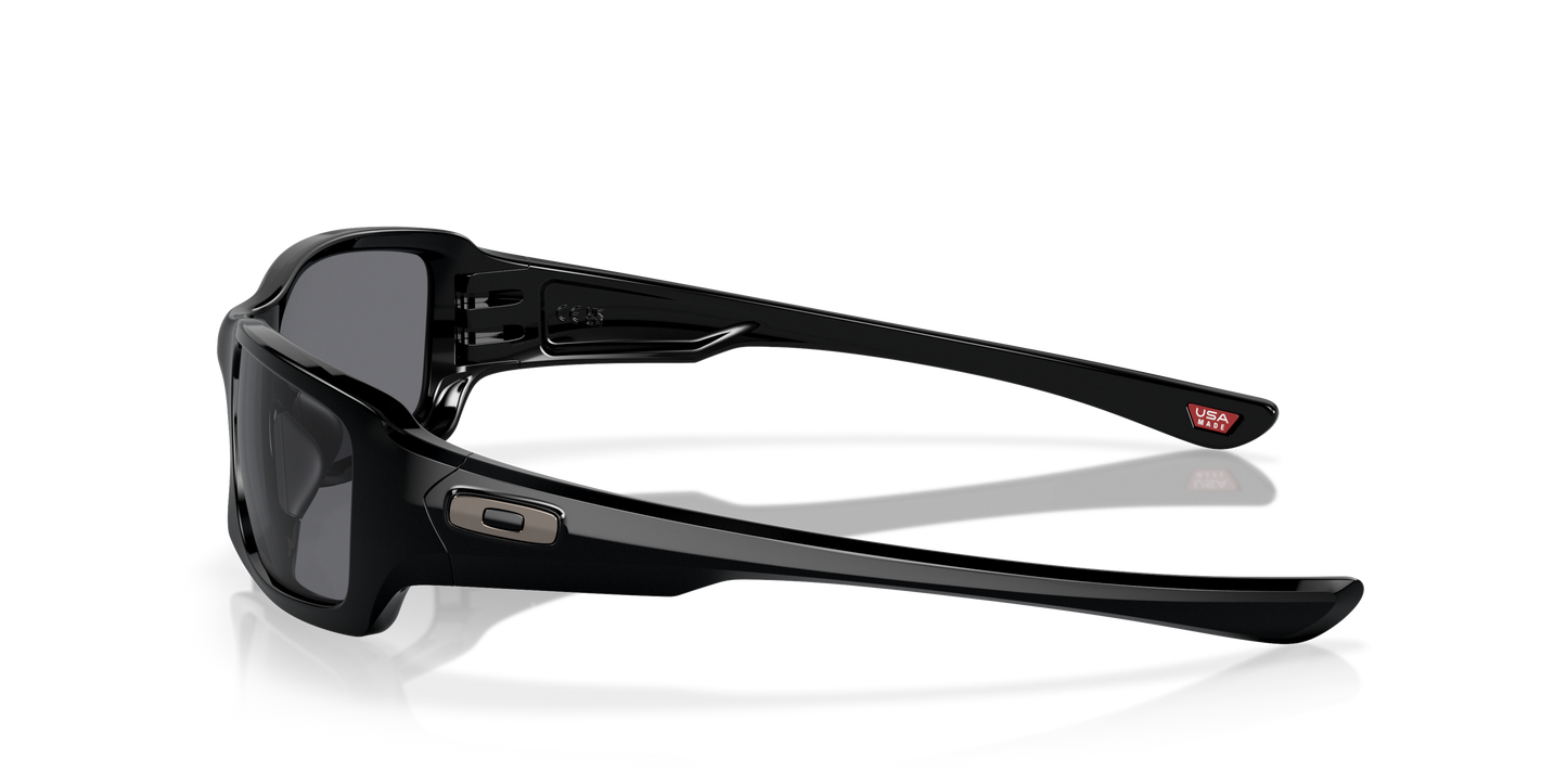 [Grey Lenses, Polished Black Frame]