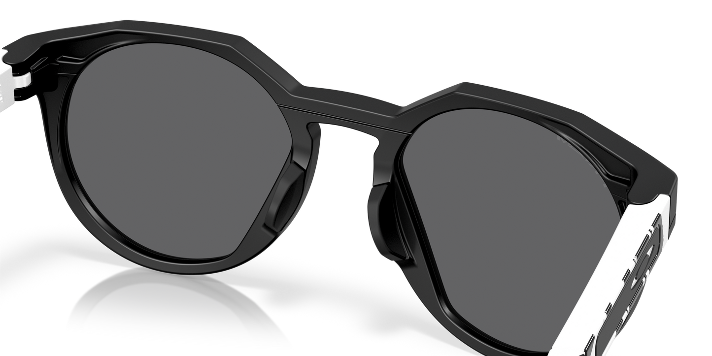 [Prizm Black Lenses, Matte Black Frame]