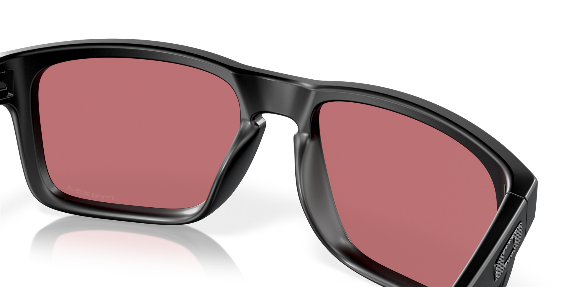 [Prizm Dark Golf Lenses, Matte Black Frame]
