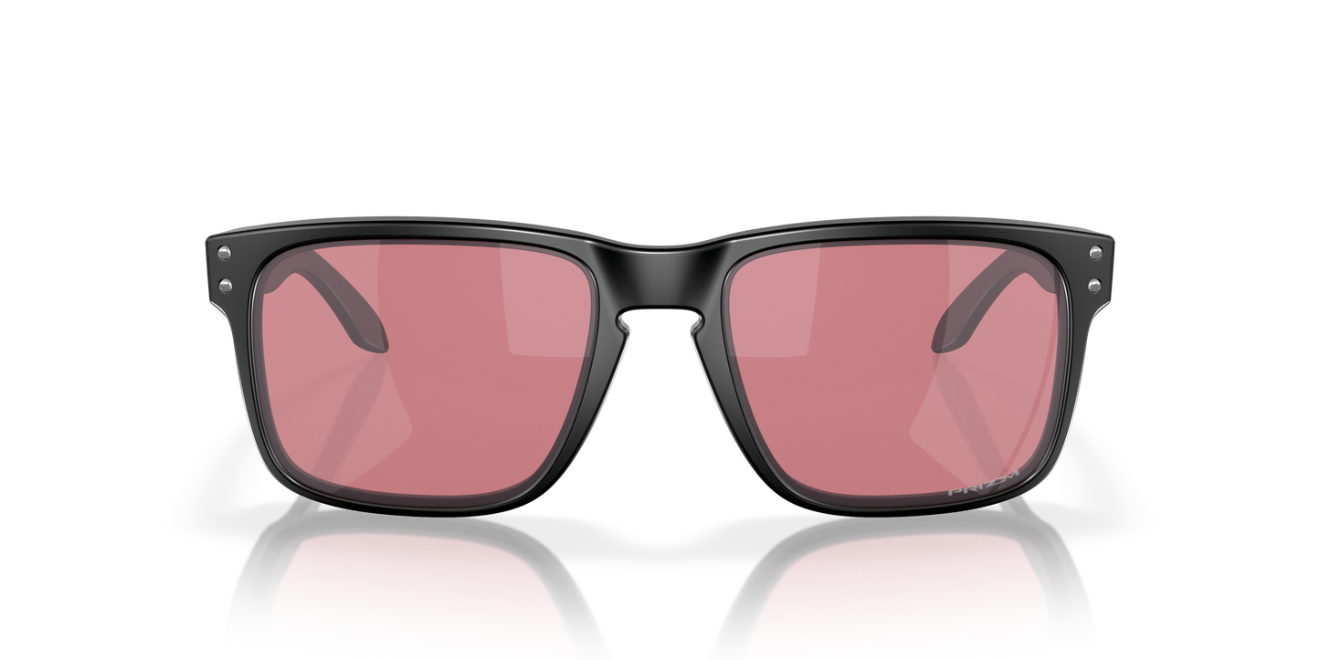 [Prizm Dark Golf Lenses, Matte Black Frame]