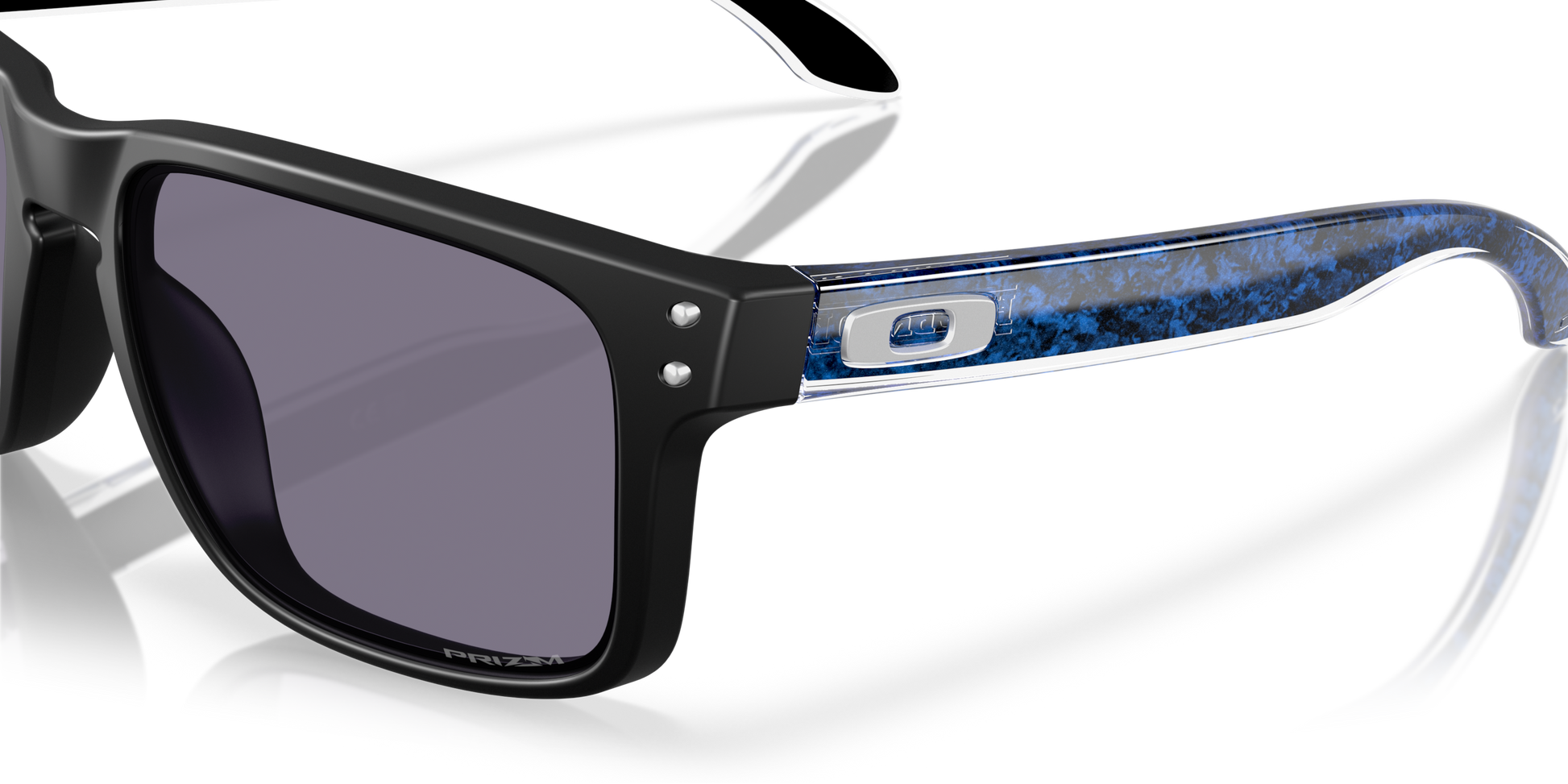 [Prizm Grey Lenses, Matte Black Frame]
