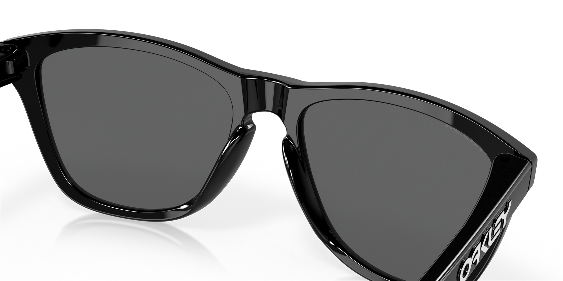 [Prizm Black Lenses, Polished Black Frame]