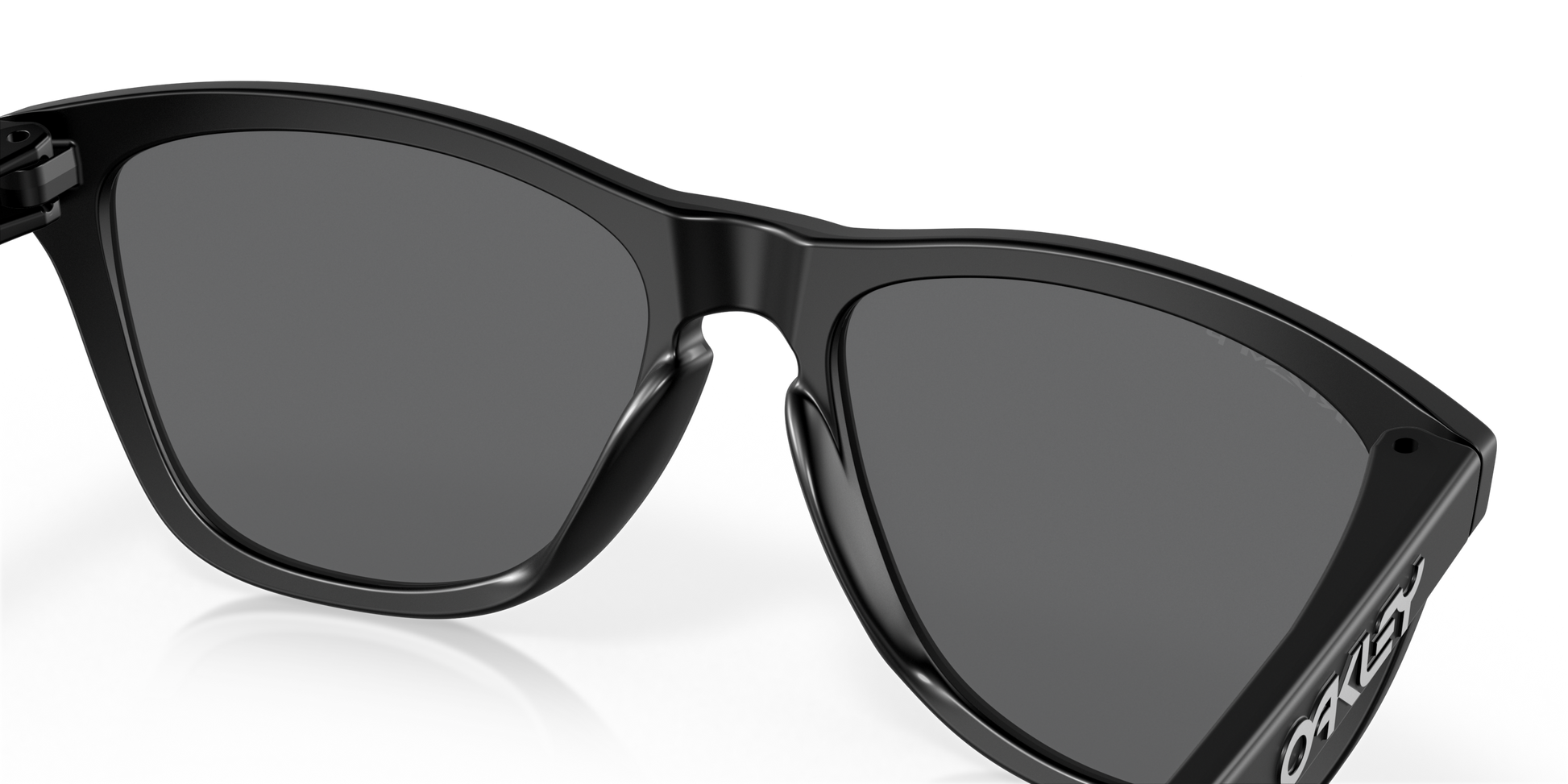 [Prizm Black Polarized Lenses, Matte Black Frame]