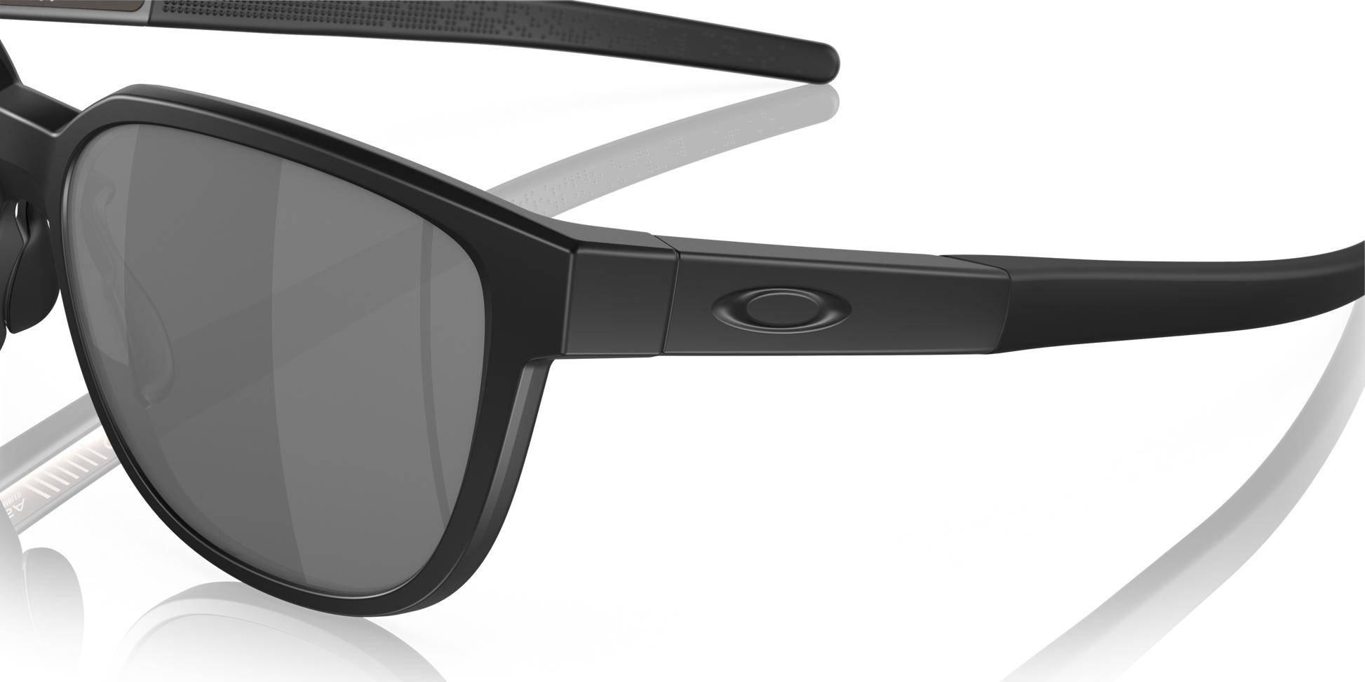 [Prizm Black Polarized Lenses, Matte Black Frame]