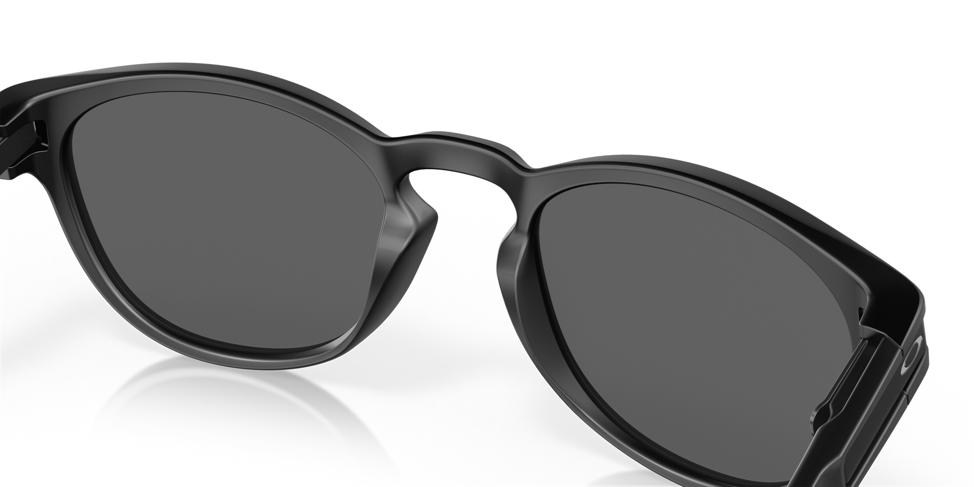 [Prizm Black Lenses, Matte Black Frame]