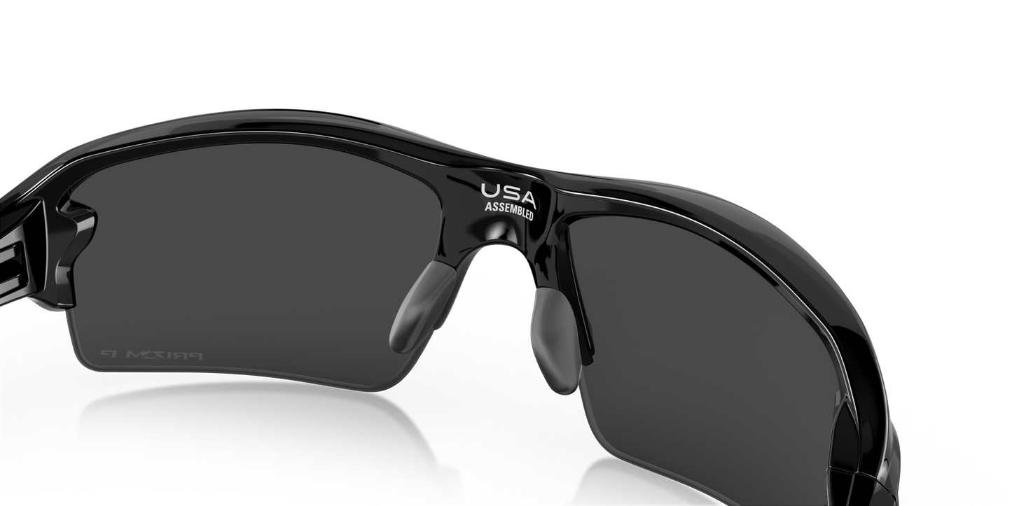 [Prizm Black Polarized Lenses, Polished Black Frame]