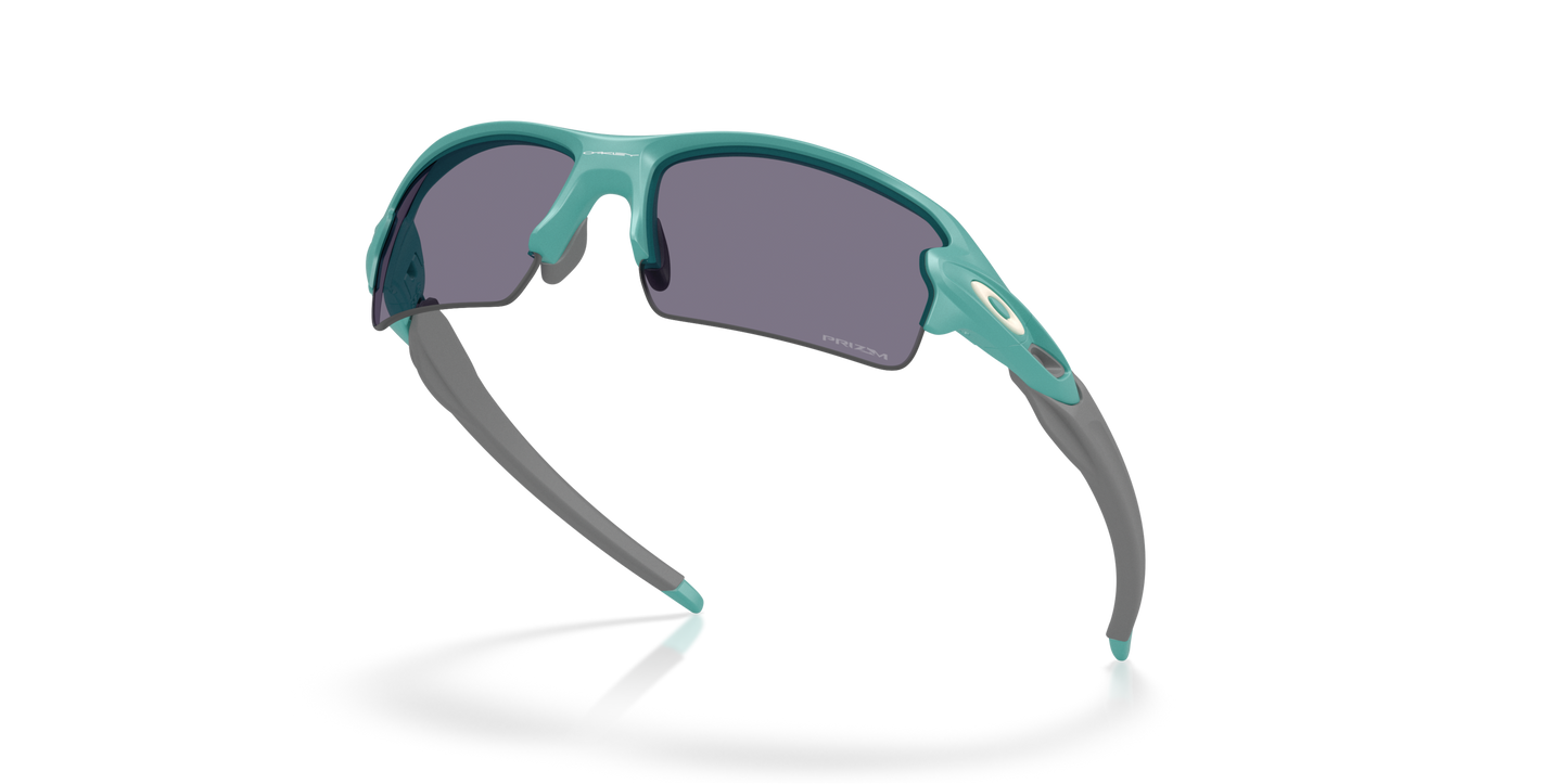 [Prizm Grey Lenses, Matte Pacific Frame]