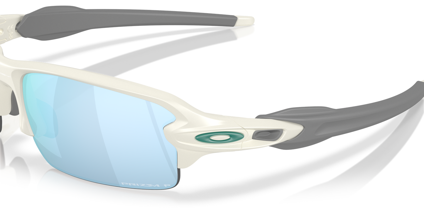 [Prizm Deep Water Polarized Lenses, Matte Mist Frame]