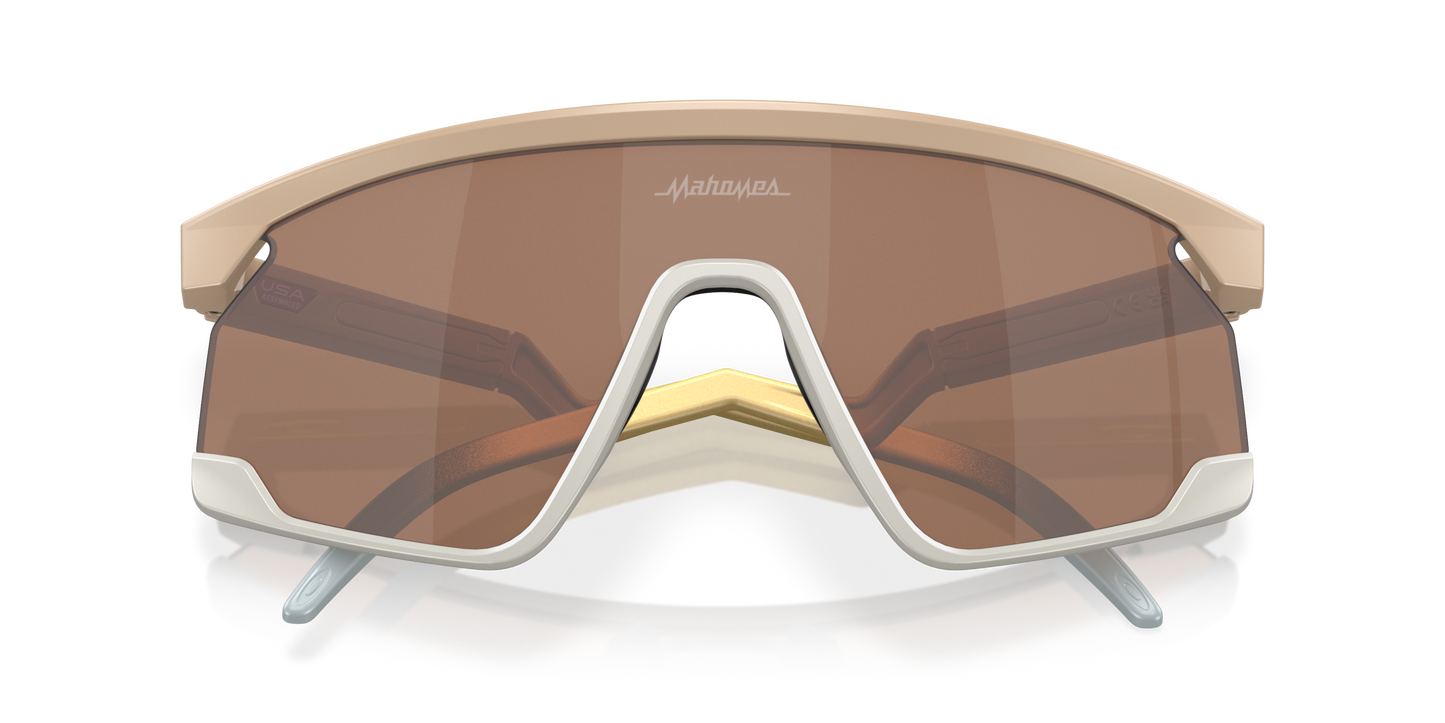 [Prizm Tungsten Lenses, Matte Terrain Tan Frame]