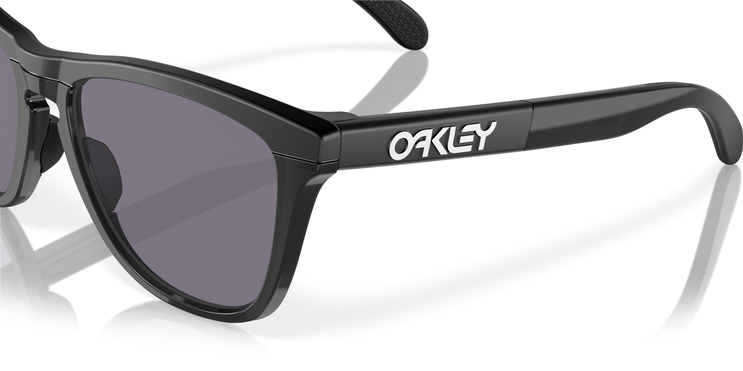 [Prizm Grey Lenses, Matte Black Frame]