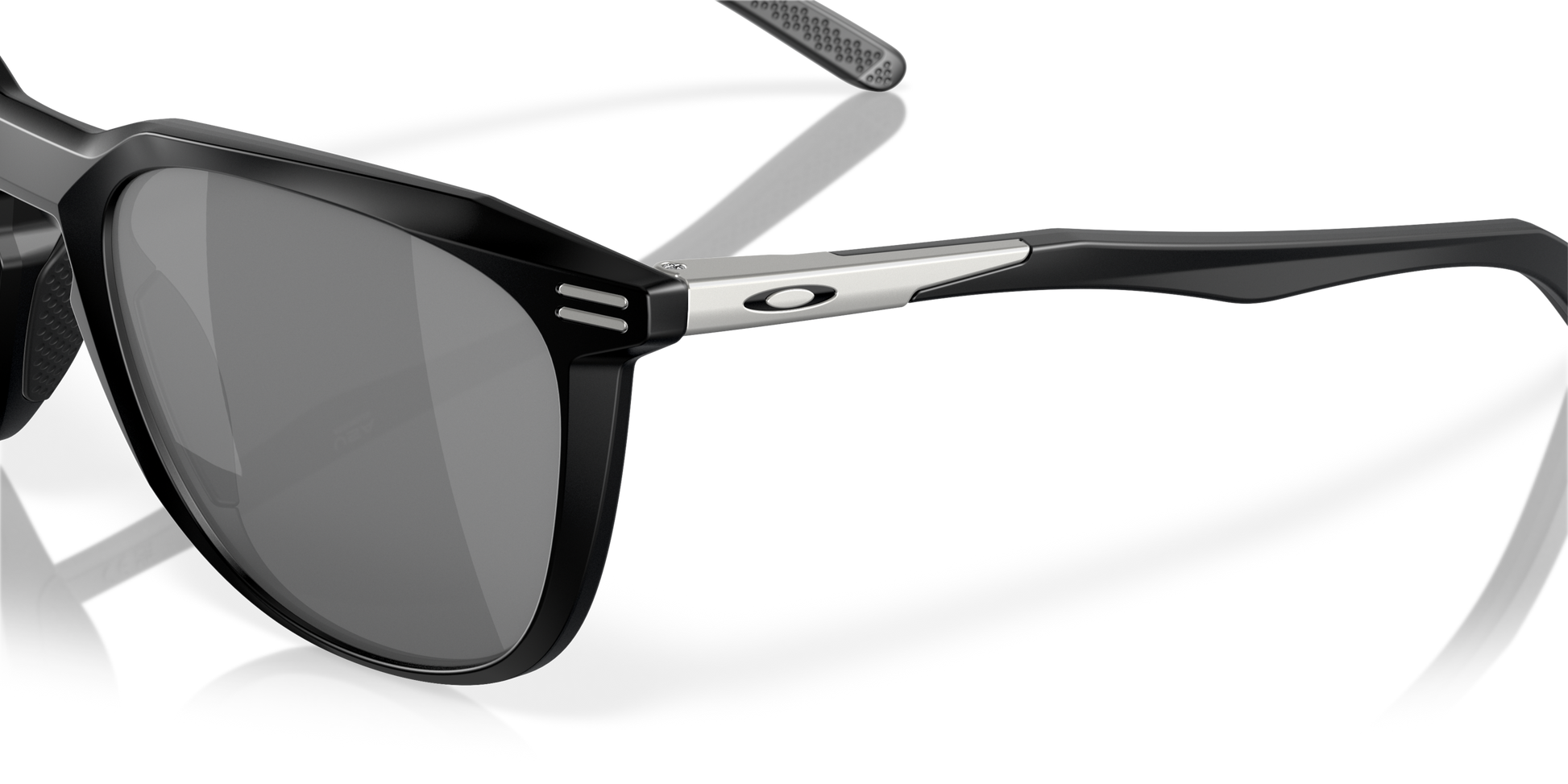 [Prizm Black Polarized Lenses, Matte Black Frame]