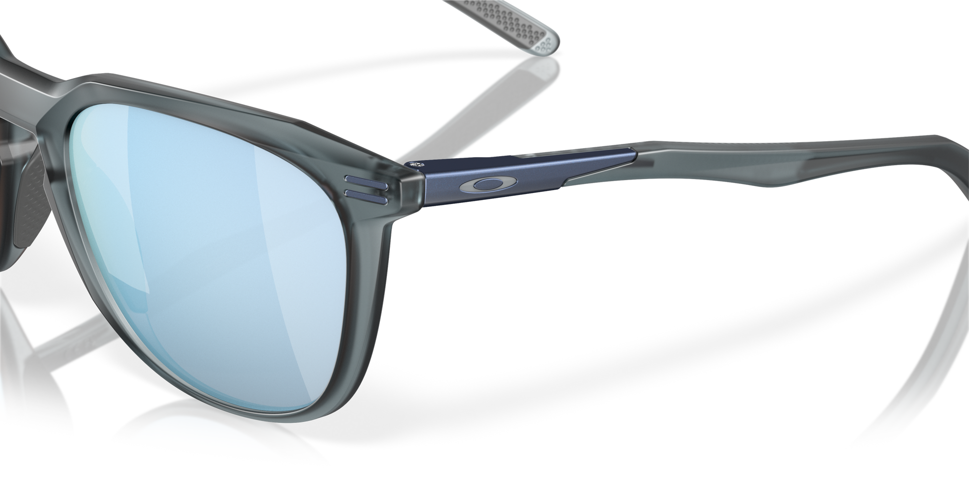 [Prizm Deep Water Polarized Lenses, Matte Crystal Black Frame]