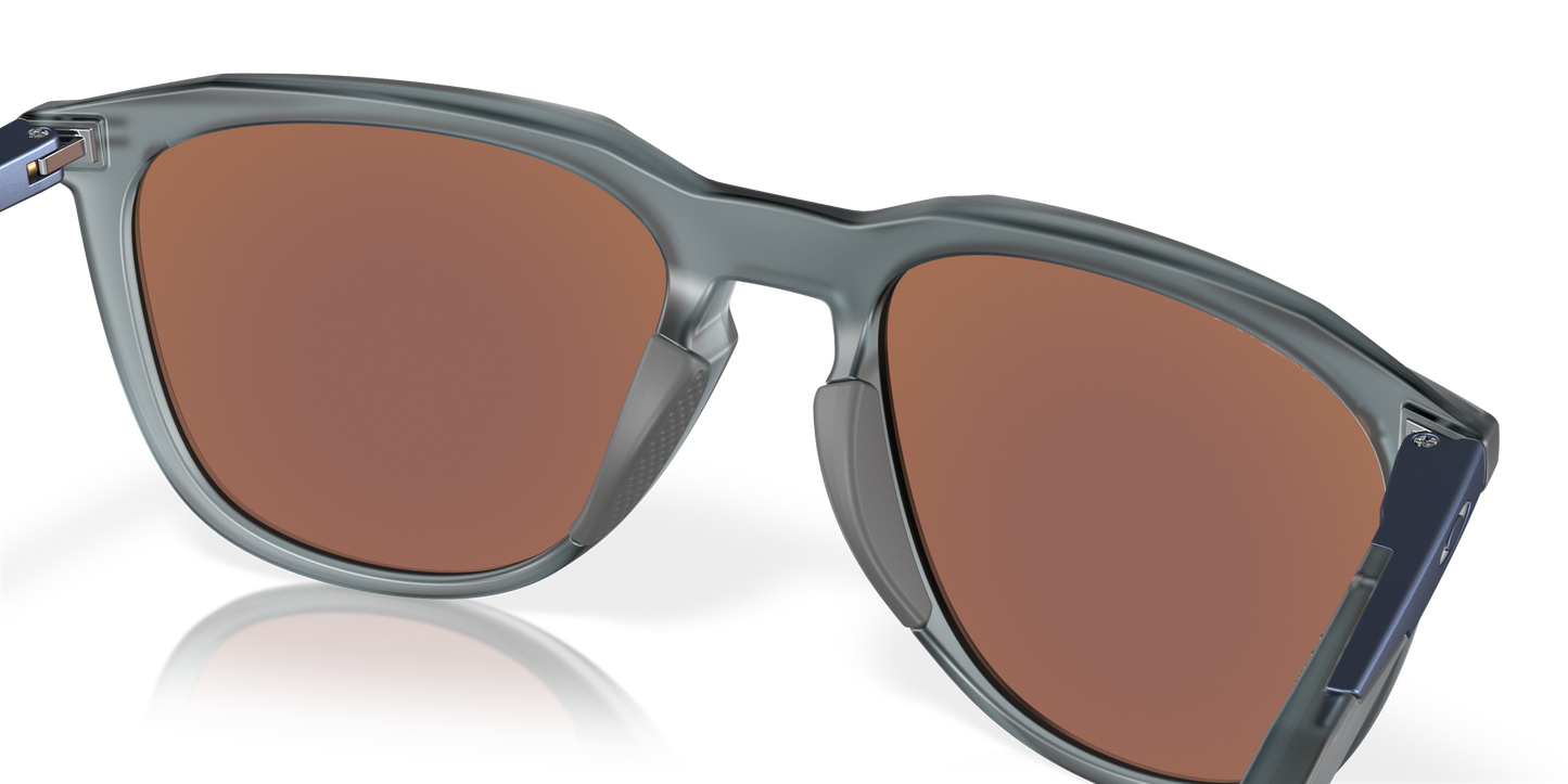 [Prizm Deep Water Polarized Lenses, Matte Crystal Black Frame]