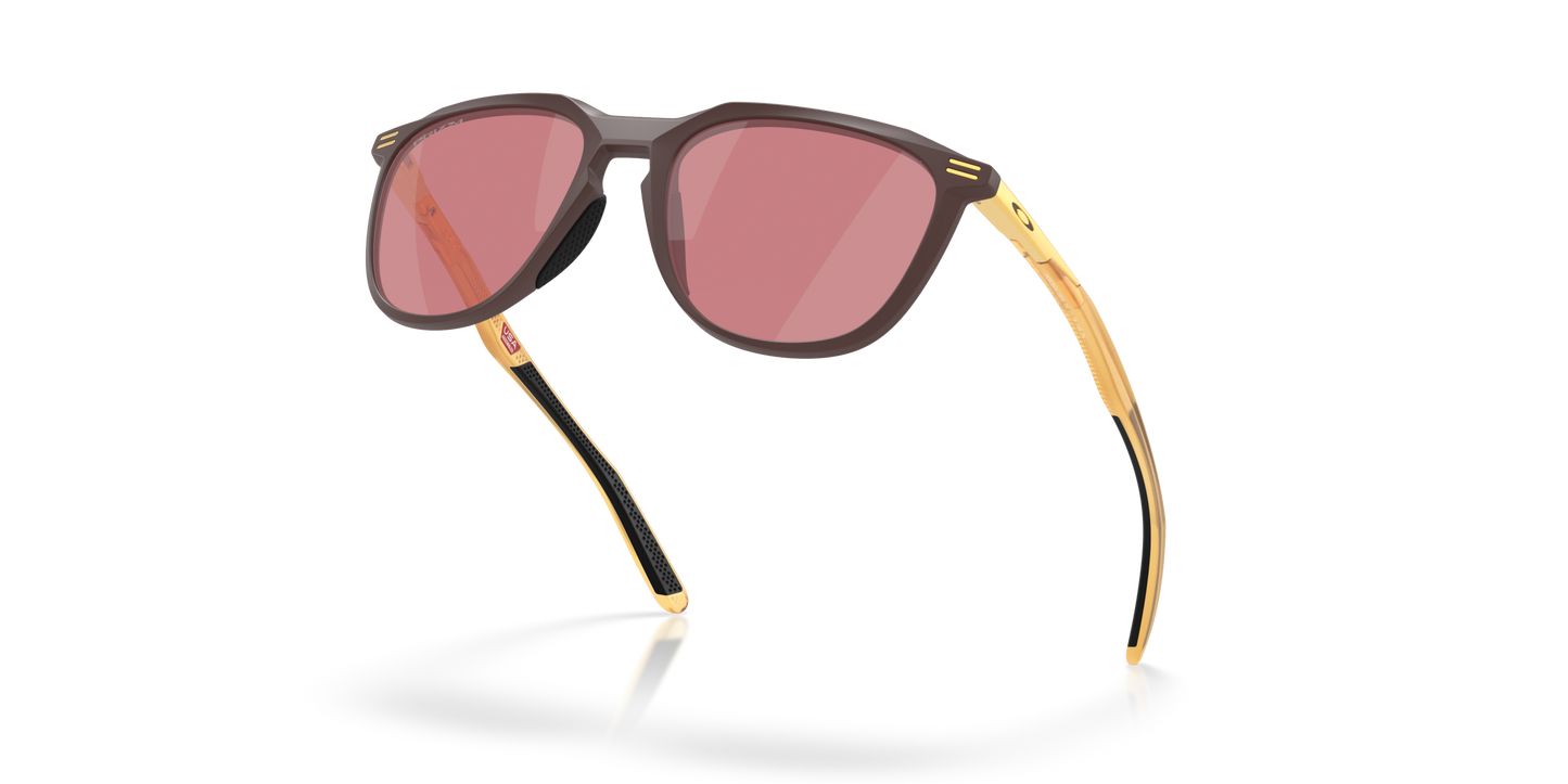 [Prizm Dark Golf Lenses, Matte Grenache Frame]