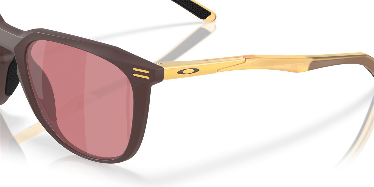 [Prizm Dark Golf Lenses, Matte Grenache Frame]