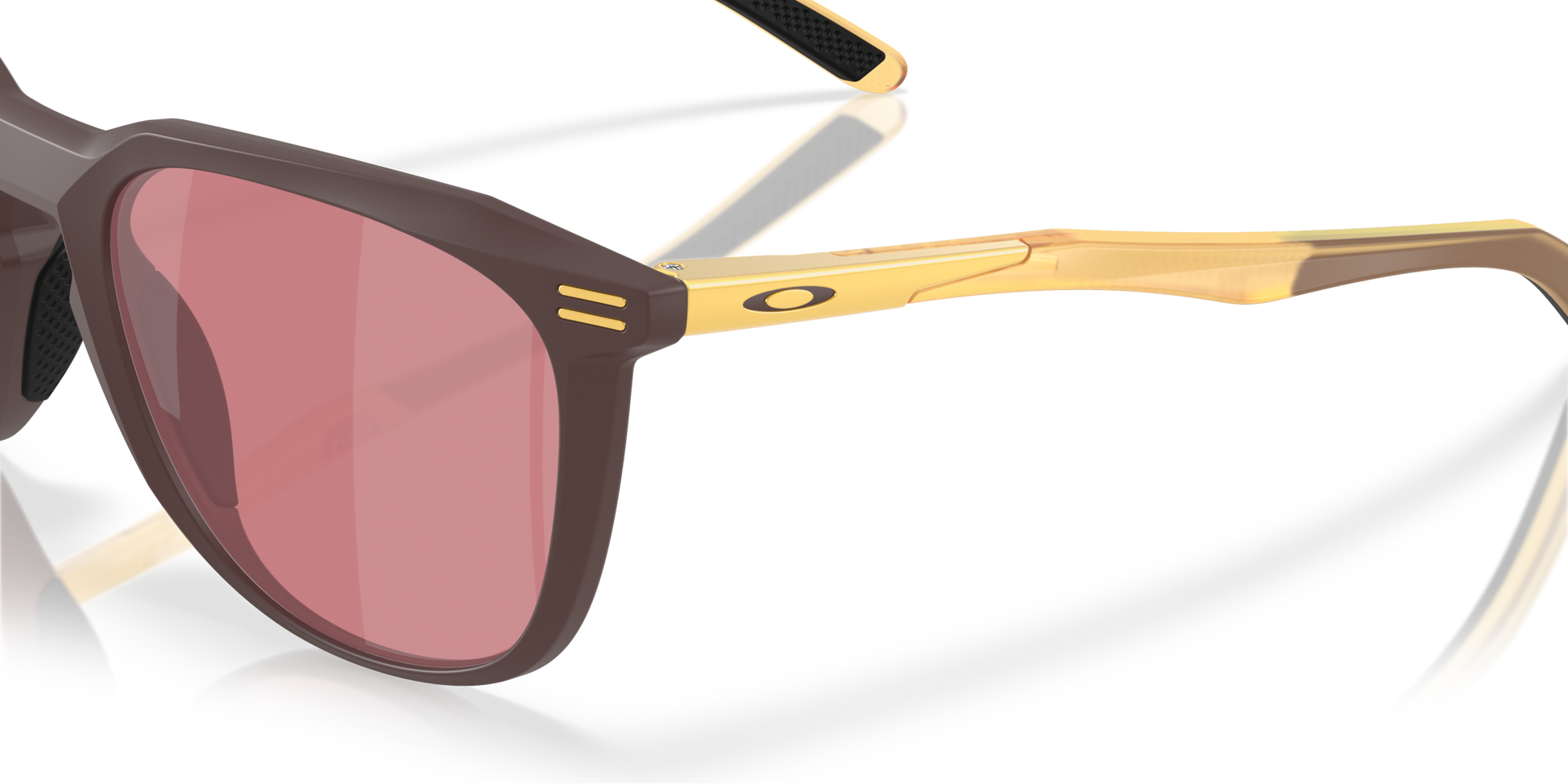 [Prizm Dark Golf Lenses, Matte Grenache Frame]
