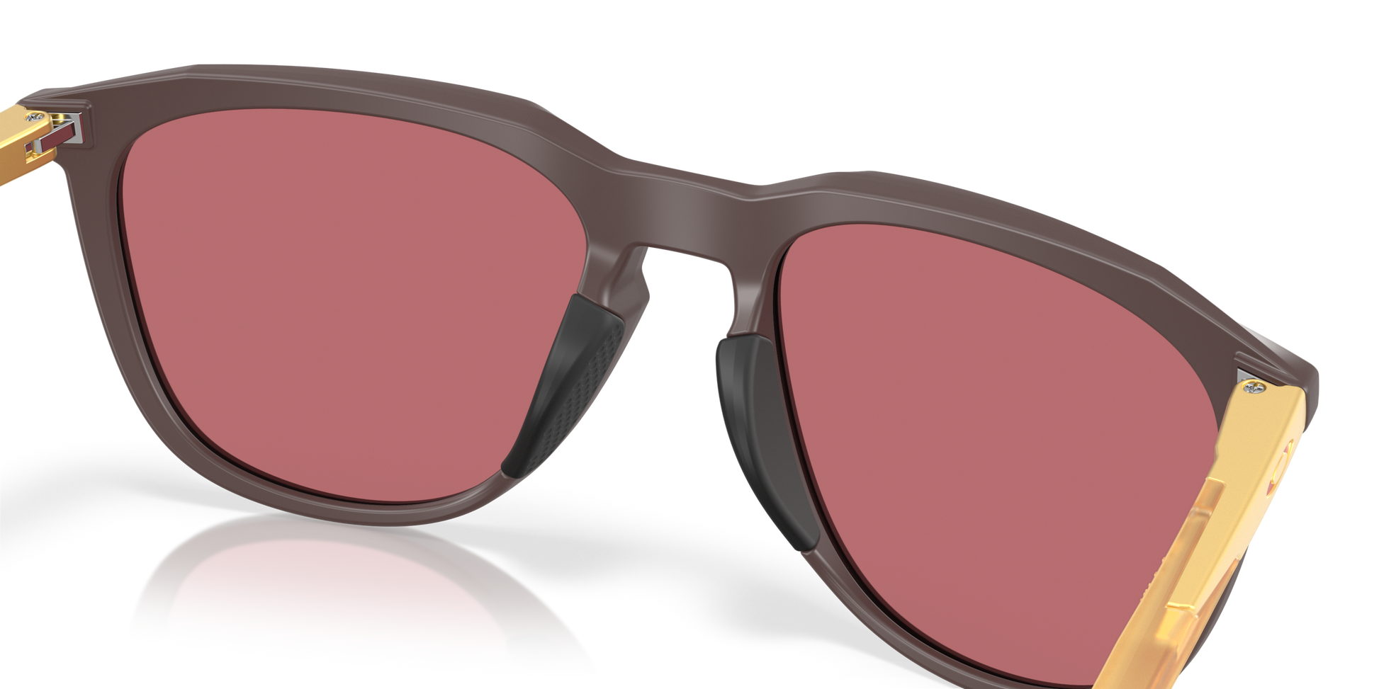 [Prizm Dark Golf Lenses, Matte Grenache Frame]