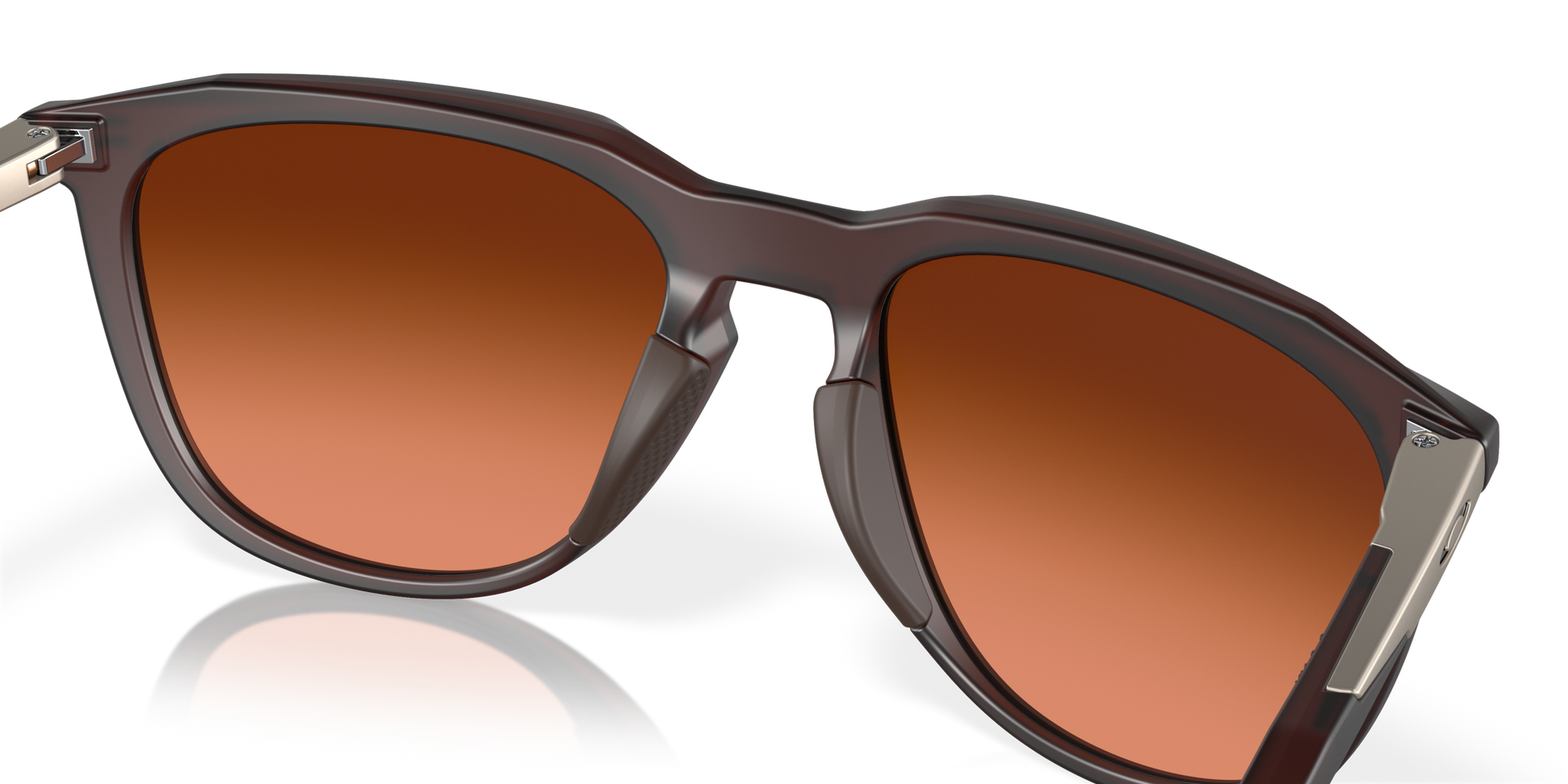 [Prizm Brown Gradient Lenses, Matte Rootbeer Frame]