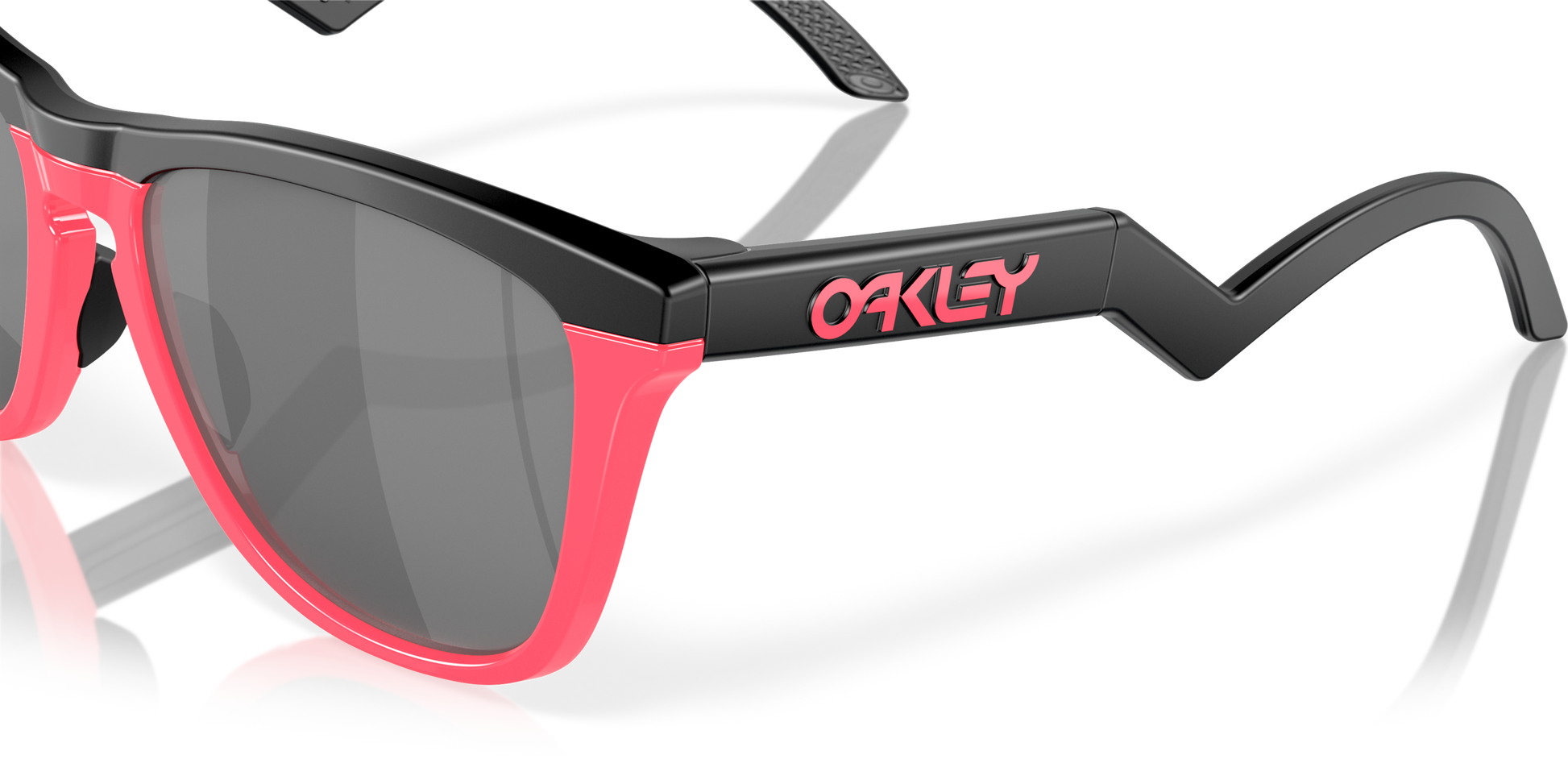 [Prizm Black Lenses, Matte Black/Neon Pink Frame]