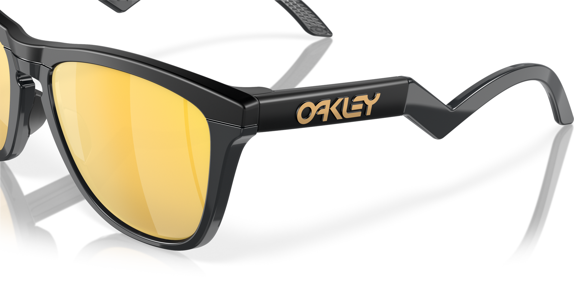 [Prizm 24K Polarized Lenses, Matte Black Frame]