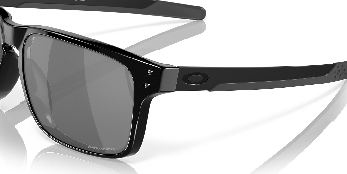 [Prizm Black Polarized Lenses, Polished Black Frame]