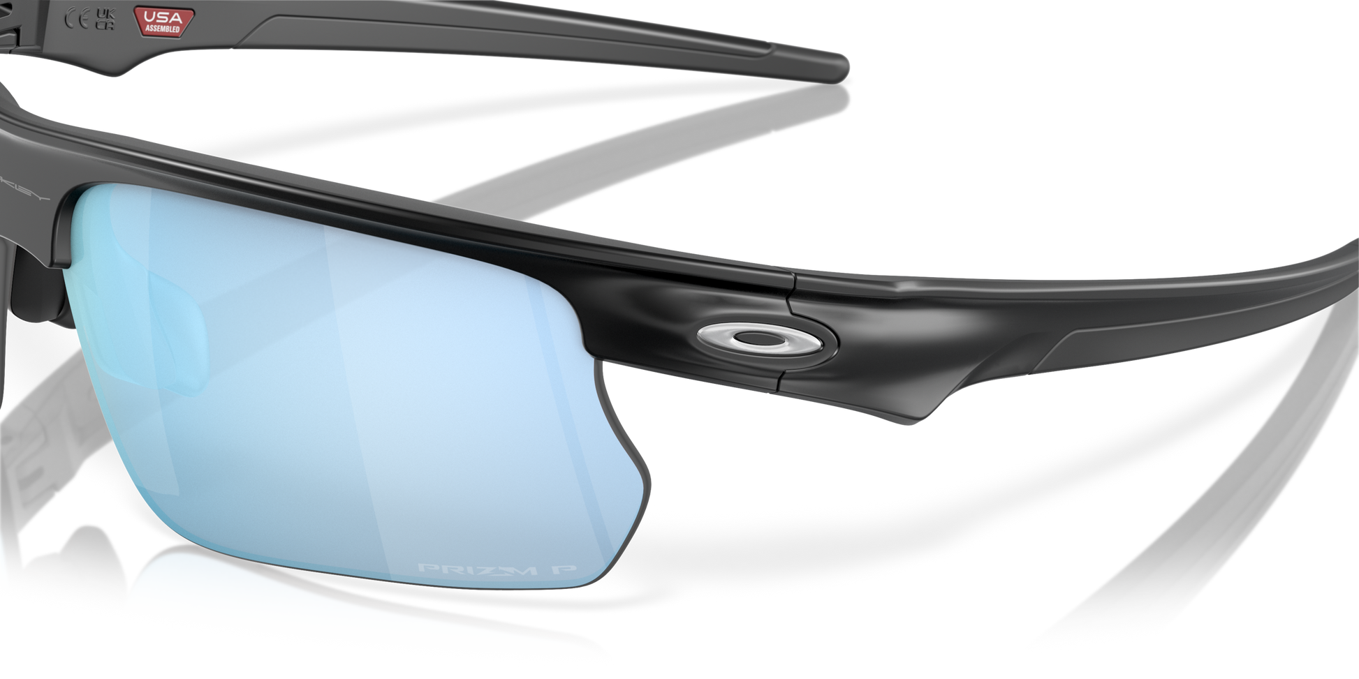 [Prizm Deep Water Polarized Lenses, Matte Black Frame]