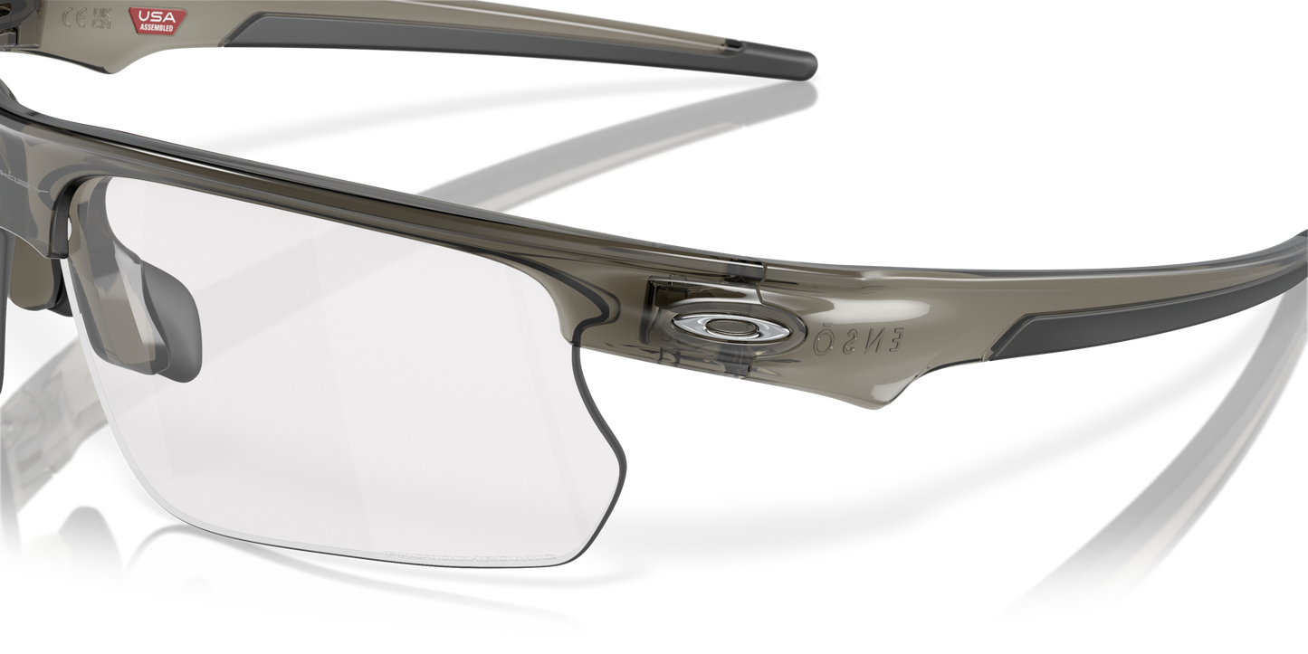 [Clear To Black Iridium Photochromic Lenses, Grey Smoke Frame]