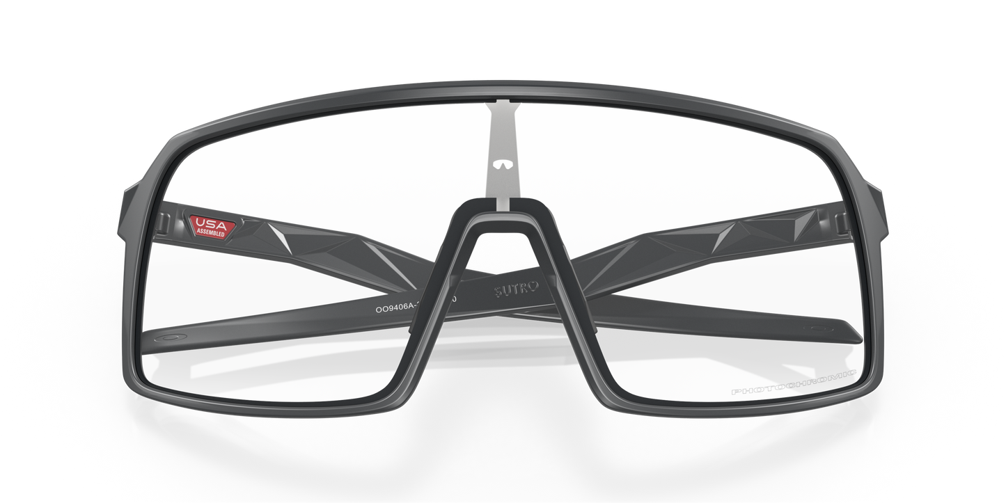 [Clear To Black Iridium Photochromic Lenses, Matte Carbon Frame]