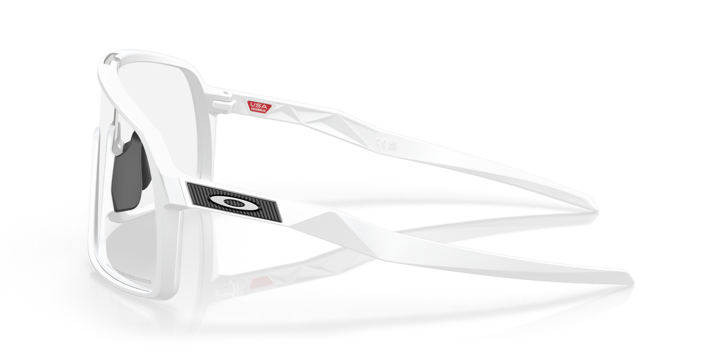 [Clear To Black Iridium Photochromic Lenses, Matte White Frame]