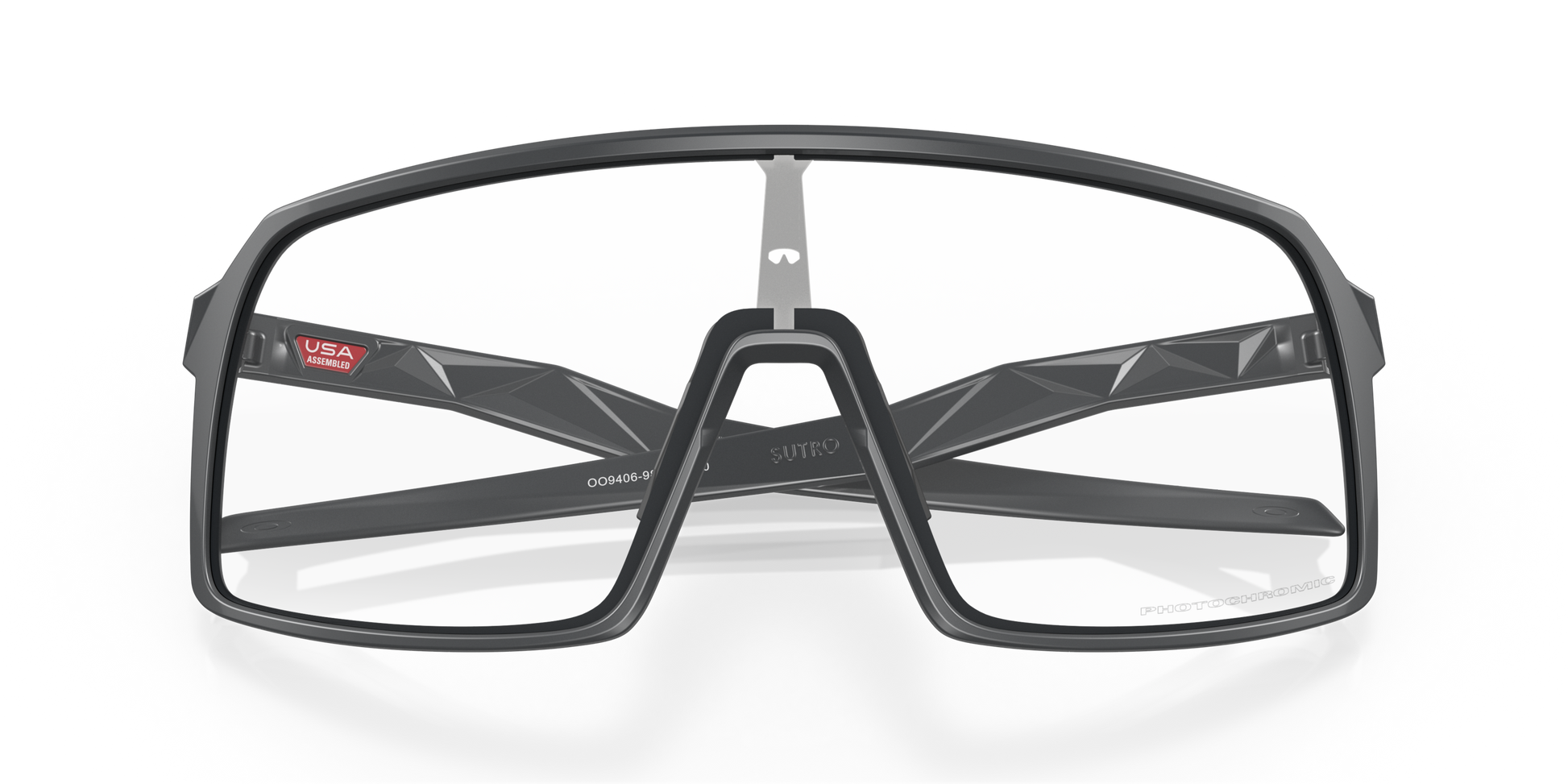 [Clear To Black Iridium Photochromic Lenses, Matte Carbon Frame]